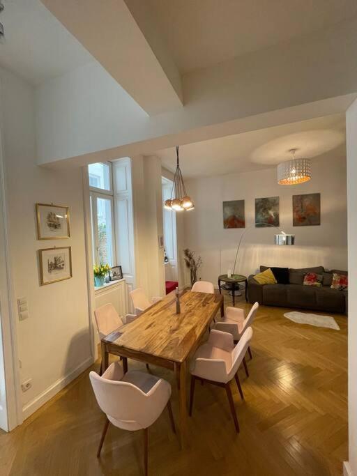 Townhouse Sternwarte Appartement Wenen Buitenkant foto